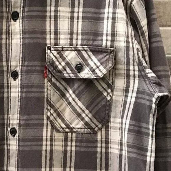 Gray and White Plaid Flannel Shirt - Picture 4 of 5